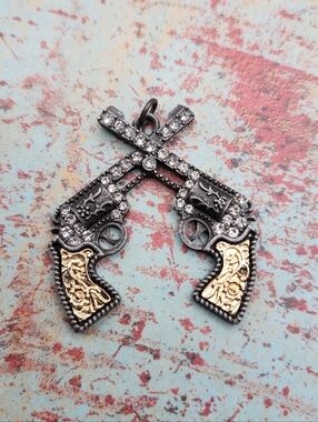 Rhinestone Crossed Pistols Pendant with Gold Detailing